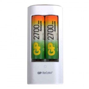 Зарядний пристрій GP U211 + 2 акумулятори (2700mAh)