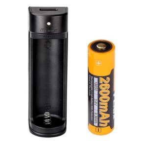 2 в 1 - Зарядний пристрій Power Bank Fenix ARE-X12016 (18650 (2600mAh), 1 канал, USB), комплект