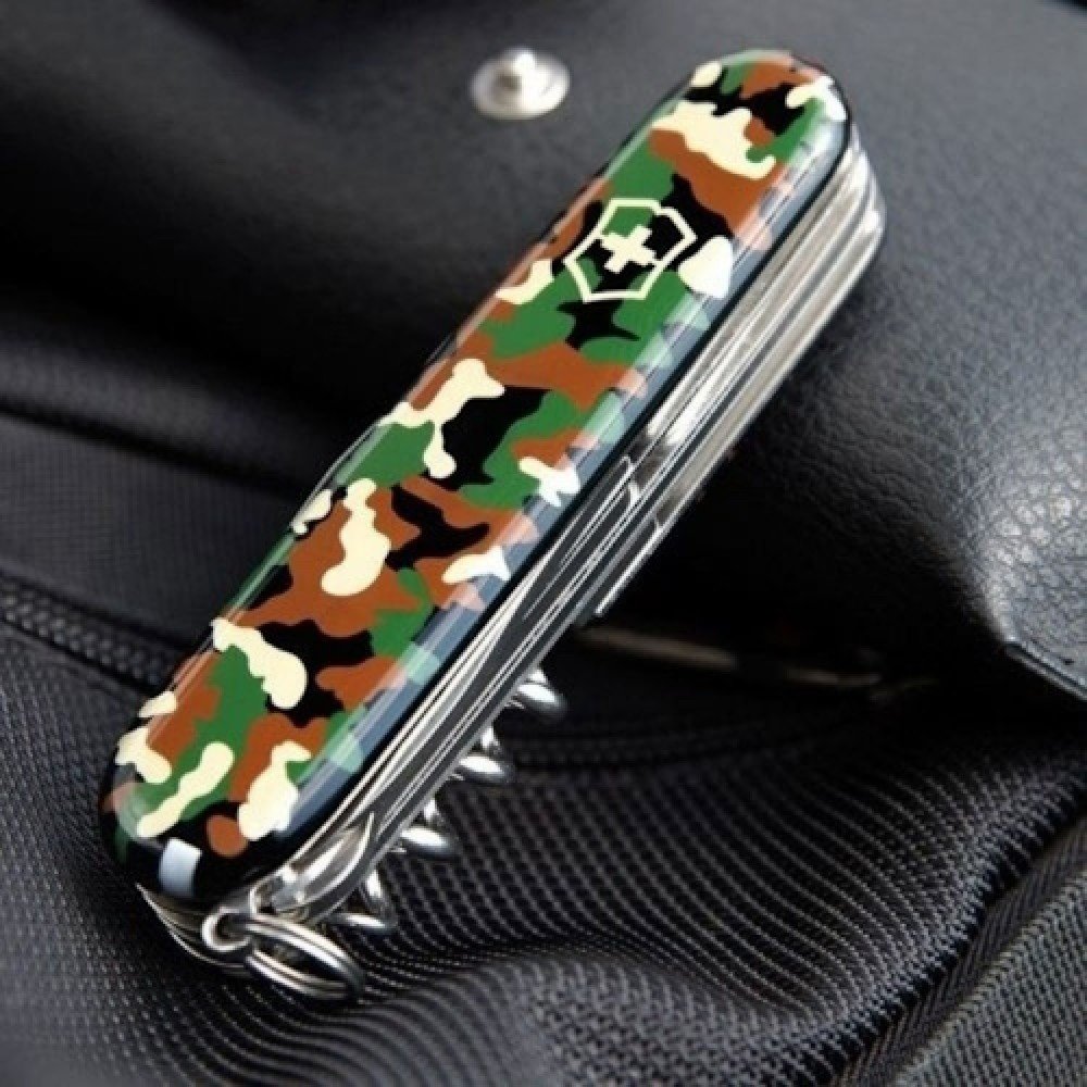 Ніж складаний Victorinox Climber 1.3703.94 камуфляж